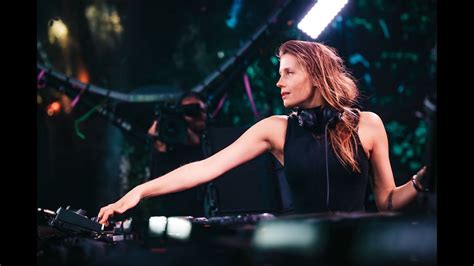 Charlotte de Witte at Tomorrowland Brasil 2024 (Main Stage) - YouTube